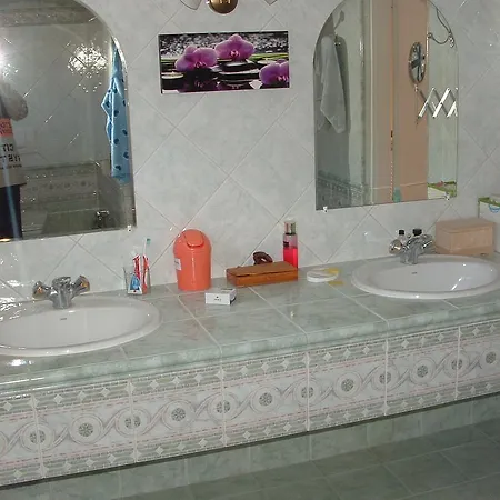 Paty Guesthouse Pensionat