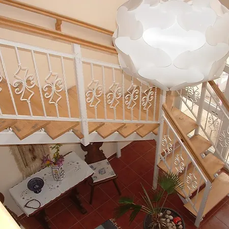 Paty Guesthouse Pensionat